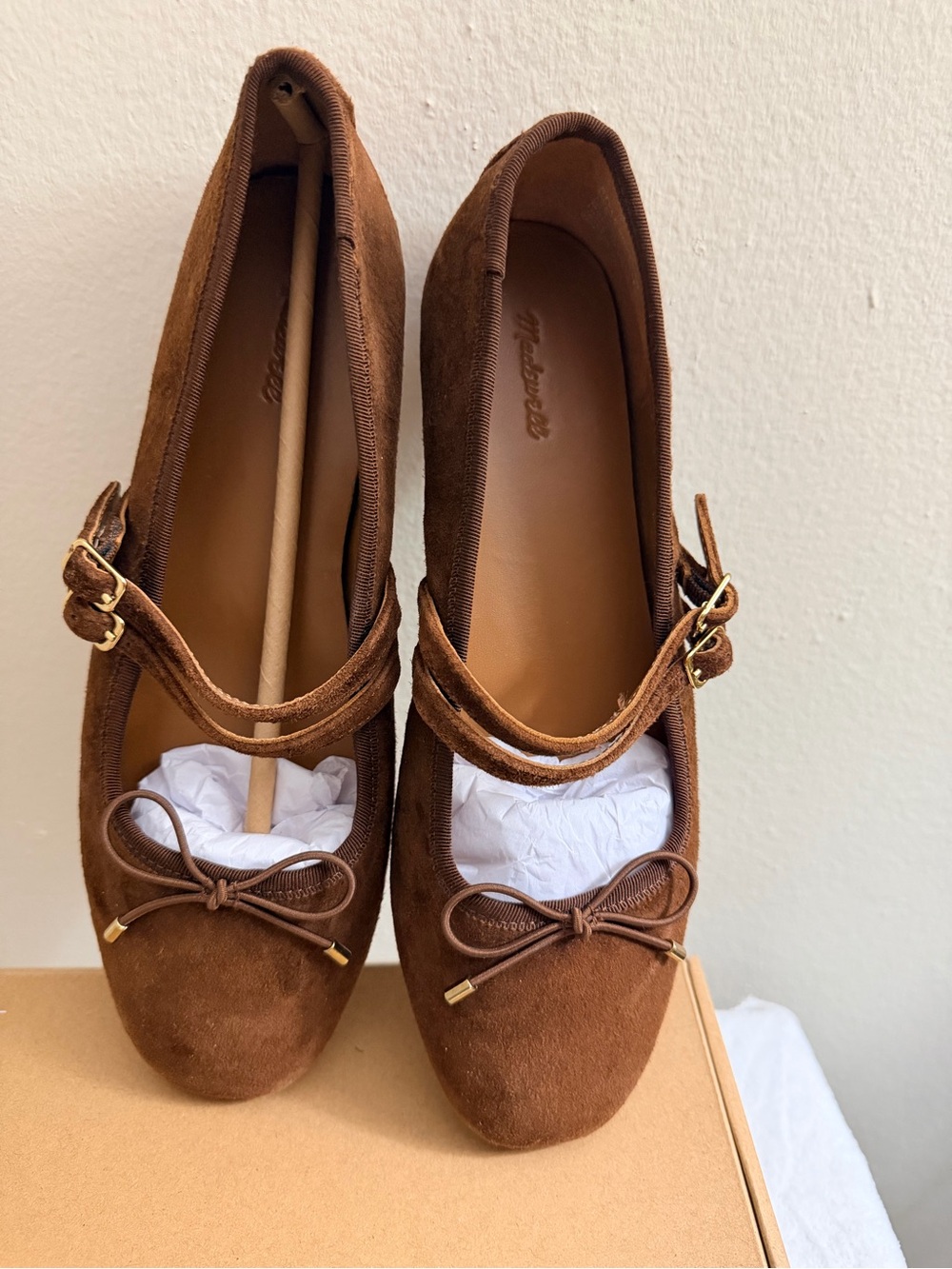 MADEWELL GRETA BOW DOUBLE-STRAP BALLET FLAT IN SUEDE - Soft Mahogany in Size 8 - Picture 6 of 12